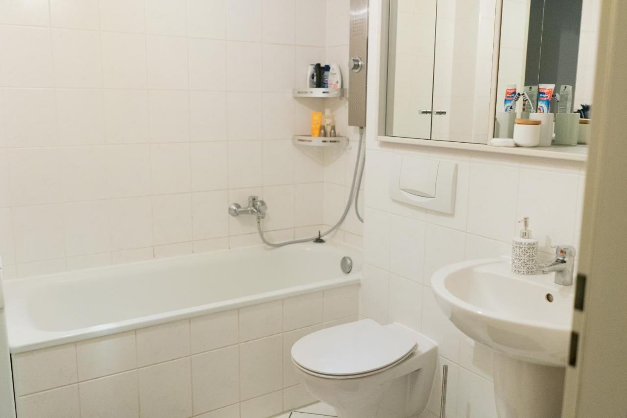 Traber Apartments 1 Sz Balkon Parkplatz & Sehr Ruhig Leipzig Eksteriør bilde