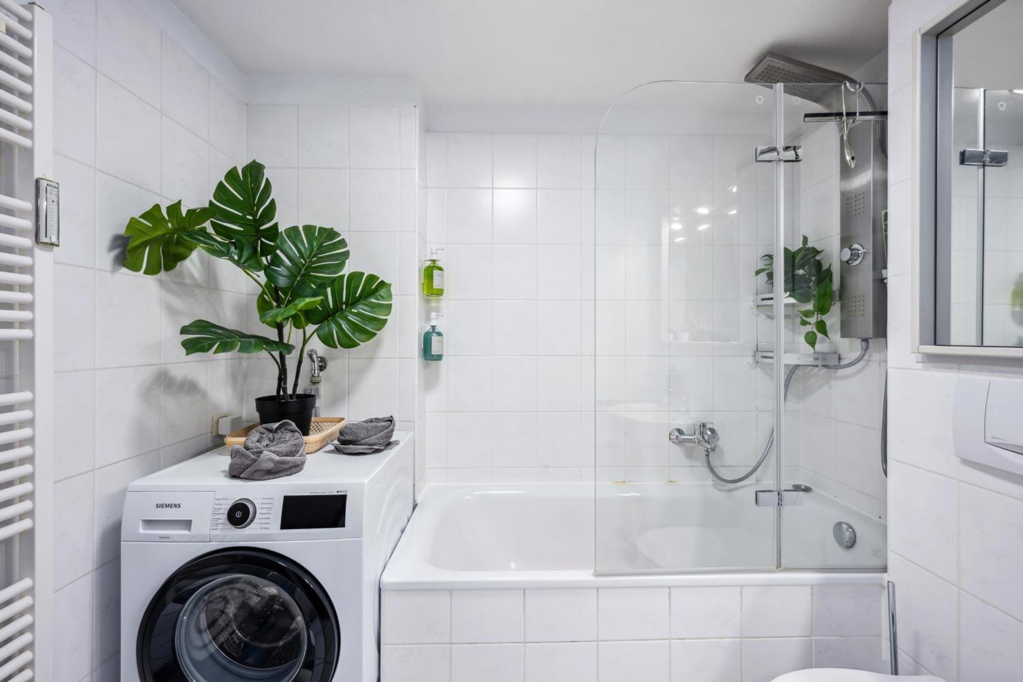Traber Apartments 1 Sz Balkon Parkplatz & Sehr Ruhig Leipzig Eksteriør bilde